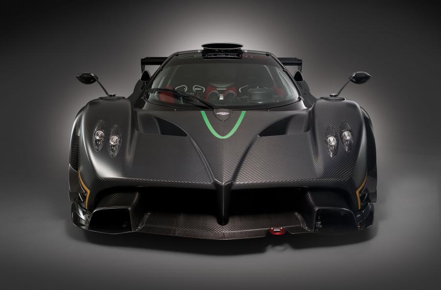  Pagani Zonda R 2010 года  (фото 3 из 14)